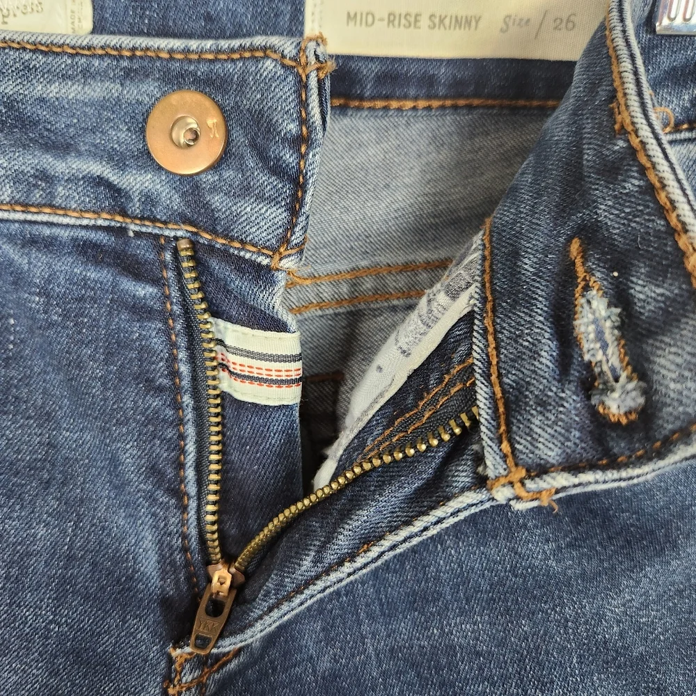Anthropologie Pilcro Jeans Split Hem Skinny Mid Rise Blue Size 26